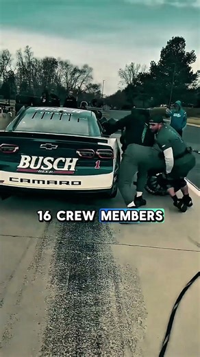 This Is Why F1 Pit Stops Feel Unreal 🤯