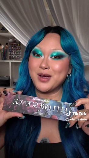 Stunning Blue Eyeshadow Tutorial with Blend Bunny Palettes