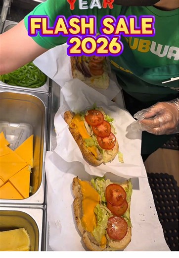 Resolusi tahun 2026 adalah makan hemat 👀 Subway Flash Sale awal tahun, 1 sandwich cuma 28 ribu. Jarang banget harga segini di Januari. 👉 Klik Tag Lokasi sekarang sebelum keburu balik normal. #Subway #FlashSaleSubway #PromoJanuari #MakanHemat #subwaypromotiktokterdekat