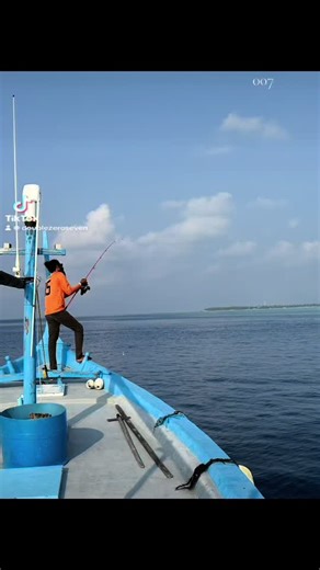 007 (@doublezeroseven)’s videos with original sound - 007