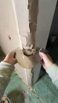 applying joint compound to level a wall 👷🏻 #work