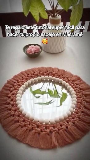 TUTORIAL DE ESPEJO EN MACRAME 🧶Siguenos para seguir aprendiendo🤍#macramé #tutoriales #aprendemacramé #espejosmacramé | El arte del macramé