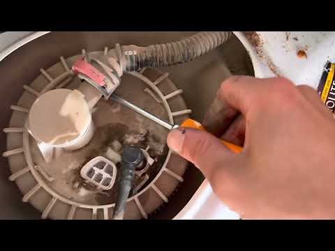 2001-07 Toyota Corolla Fuel Pump Replacement. 3 tools needed