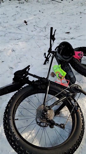 The Heat Is On! #outdoorfun #nature #fatbiking #trailriding #winterfun #mtb #cycling #snow #ride