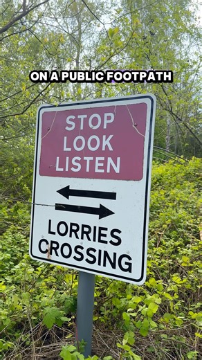 Literally the green cross code! #countrylife #farming #cars #lane #roads