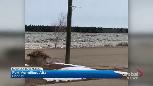 Peace River ice jams trigger flooding in Fort Vermilion, Alta.
