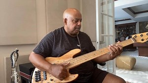 Bass Days!! Time for a groove! This is the “other” side of my passion! 😃 Have a “groovy” day! 🎸🎸🎸 #geraldalbright | Gerald Albright