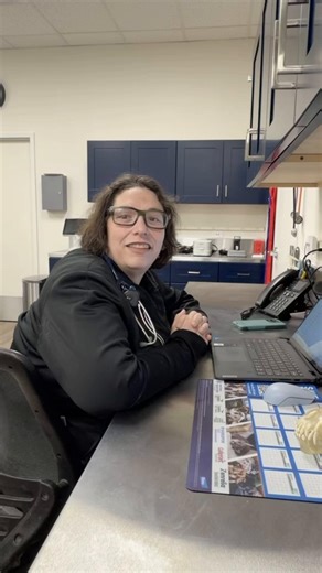 Dr. Ortiz’s Tuesday Tip of the Week: Daily brushing of your pets teeth is a game changer!!! your nose will thank you! 🐶🐾🐱 #napervilleil #petparent #NapervilleDogs #petlover #naperville