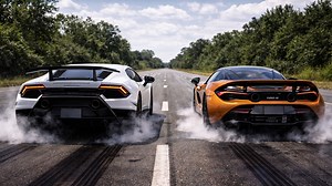 McLaren 720S vs Lamborghini Huracan Performante drag race