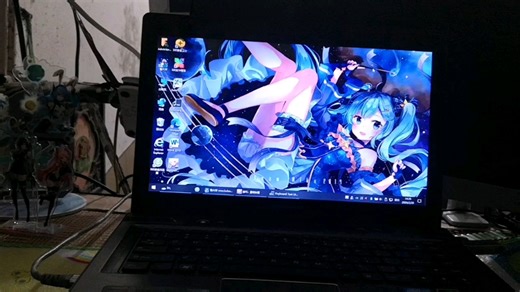 499出一台联想i7四核JBL喇叭2g独显游戏本流畅运行腾讯全家桶卡拉彼丘星穹铁道等游戏