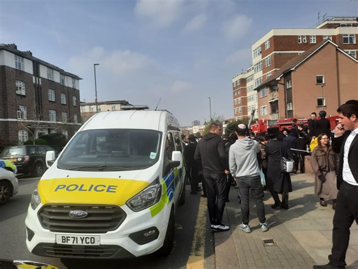 Doi suspecți arestați pentru atacul antisemit din Londra asupra unor ambulanțe