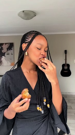 Easy Banana Muffins Recipe with Two Ripe Bananas