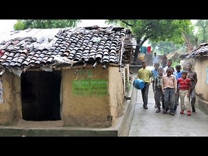 Sanitation campaign in Indian village starts with women and youth