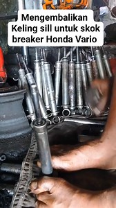 Menutup sill untuk skok breaker sepeda motor metik #homeservices #bike #roadkonditions #winderdriving - #TutorialServiceShokbreaker - #ServiceShokbreakerMotor - #ShokbreakerSepedaMotor - #TutorialMotor - #ServiceMotor - #SepedaMotor - #Shokbreaker - #MotorcycleMaintenance - #MotorcycleRepair - #Bikemaintenanc | Salim Mahfud