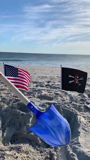 Flags in the wind 385🇺🇸☠️