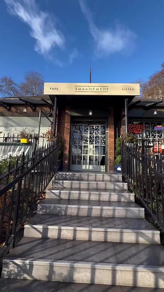 Happy Monday from Embankment! ☀️ Start your week with great coffee, delicious bites, and good vibes all around. . . . . #EmbankmentBistro #CharcuterieAndCocktails #FoodieHeaven #GourmetBites #CocktailHour #LondonEats #BistroVibes #FoodAndDrink #TastyTreats #FoodLovers #HappyHour #Christmas #Datenight #coffee #brunch