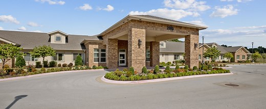 Memory Care & Transitional Assisted Living Community in Rogers, AR