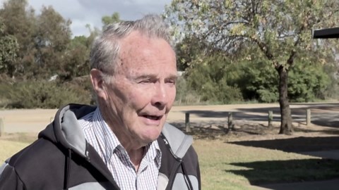 Bega to close cheese processing plant in small town of Strathmerton, leaving community reeling