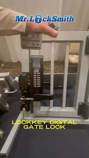 Lockkey Digital Gate Lock: At the IML Security Expo Las Vegas Nevada. #mrlocksmith #locksmith #locksmiths #lockkey #locksmithtraing #becomealocksmith #locksmithcourse
