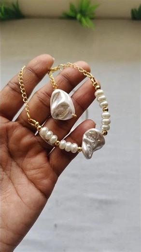 🤍 Pearl Bracelet Making✨ Easy DIY with Wire Guard#shorts