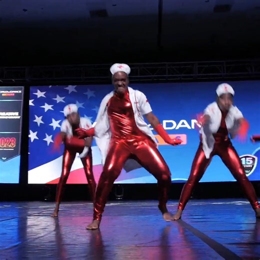 Creative Contemporary 🎶 Moving with pure emotion💃🏻💥 | World of Dance