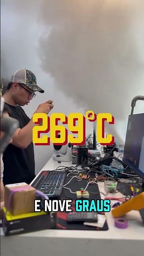 The man who broke the 9GHz barrier #overclock #records #processor