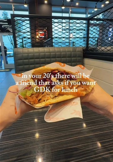 Life is too short… make sure to do it with great friends and amazing food 🥙 #germandonerkebab