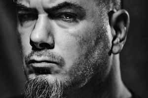 PHILIP ANSELMO Recalls Finding Out About VINNIE PAUL's Death: 'It Was Just Deflating'