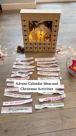 🎄Advent Calendar Ideas and Christmas Activities ✨ We do an activity and chocolate advent calendar each year. I have this gorgeous wooden one which I fill with fun Christmas activities for us as well as some chocolate. The kids absolutely love it and get super excited to see what Christmas fun each day will bring. I got the advent calendar from Etsy but I think you can find many different versions of something similar to this one in lots of shops. ⭐️ Some ideas for the activity advent calendar a