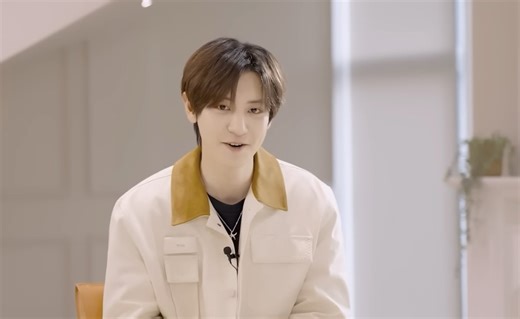 EXO’s Chanyeol launches personal YouTube channel ‘Channel Chanyeol’