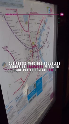 Bordeaux Média on Instagram: "À Bordeaux, la galère des usagers TBM depuis l’arrivée des nouvelles lignes de tram Lancé le 6 décembre 2025, le nouveau réseau TBM — avec deux lignes de tram supplémentaires et un bus express — devait simplifier les déplacements. Résultat : une première semaine chaotique. Entre rames en panne, tramways bondés, attentes rallongées et changements mal compris, les messages d’usagers excédés se multiplient. Certains parlent d’un lancement « raté », d’autres de « semain