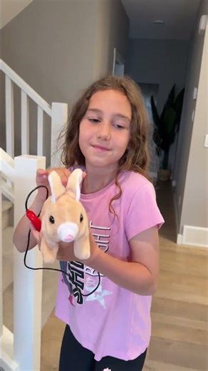 Helping a Sister in Trouble 💛🆘 | Ask for Help