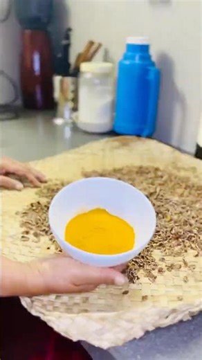 How Turmeric Powder is Made — From Root to Spice!😋#shorts