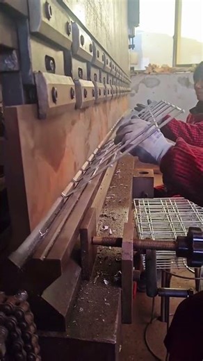 Mesh stainless steel frame bending process #shorts