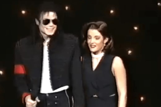 7 Cringe-Worthy '90s Award Show Acceptance Speeches