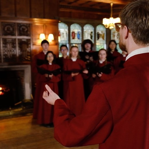 Peterhouse Chapel Choir on Instagram: "Take a moment to enjoy a cosy fireside carol as the Choir of Peterhouse 'outsing the daylight hours' in this year's festive film, recorded in the Combination Room just as the daylight faded to dusk. "The Shepherds Sing", a setting of a poem by George Herbert, is composed by @benponniah, directed by Simon Jackson, Director of Music. The full video can be seen on the Choir's YouTube channel (link in bio) Merry Christmas from all of us here at Peterhouse #chri