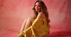 Leslie Grace -