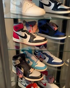This complete original Air Jordan 1 through 14 collection is incredible 🤯 [🎥: @scottrenus] | Complex Sneakers