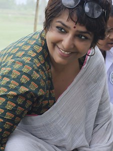 2.4M views · 38K reactions | কিভাবে একদম শুরুর দিকে হাতের লেখা শেখাতে হবে বাচ্চাদের ? | Amrita for Charity and Causes - Aranyaj Sundarban Kolkata | Facebook