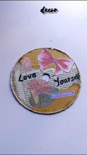 CD WALL DECOR💿#youtubeshorts #diy #craft #decor #viralvideo #walldecor #cd #asthetic#easy