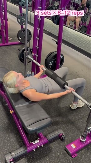 Hip Thrust on the Bench – Powerful and Effective! 🔥