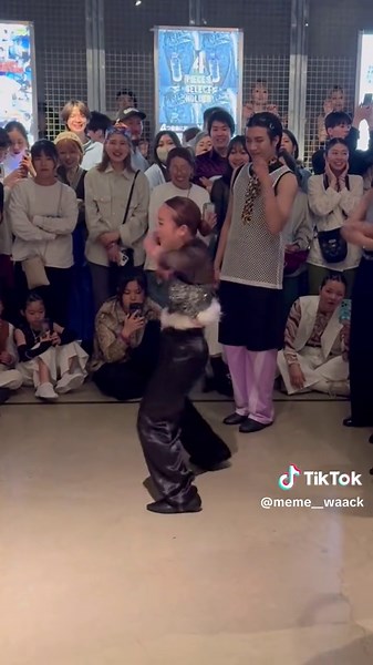 Melody of love #waack #waacking #waackingbattle #waackingdance #dance #reels #fyp