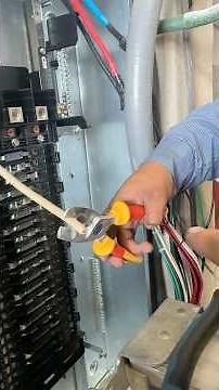 We tested the new cutting pliers from @b@boschherramientasmexico8108