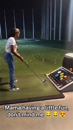 Mama having a little fun, don’t mind me 😂😂😍 #momlife #alittlelife
