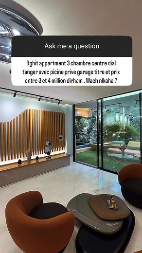 Appartement à Vendre Larini Immobilier vous propose un somptueux appartement à vendre, idéalement situé en plein centre-ville de Tanger. Ce bien d’exception offre : • 3 Chambres spacieuses • 2 Salles de bain modernes • Piscine privée pour profiter des journées ensoleillées • Garage avec titre de propriété inclus • Très haut standing avec des finitions de luxe • Situation idéale en centre-ville de Tanger, à proximité des commerces, restaurants, et autres commodités. Vivez dans un cadre raffiné et