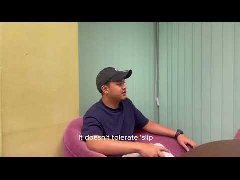 What is the difference of Synch Mach and Induction Machine in terms of its applications?