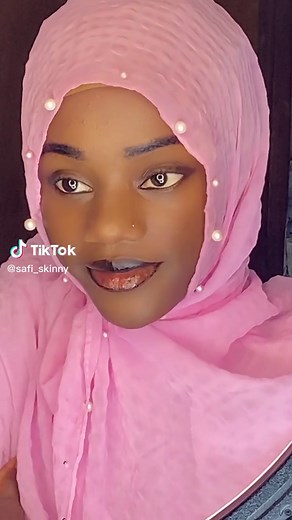 Je suis d’Origine malienne ma mère a un mélange du Niger 🇳🇪 et le Congo🇨🇬 donc vos questions là arrêter je suis musulmane 75% même #safiskinny #ramadan #☪️ #niger #congo #congo #congo #🇨🇬🇲🇱🇳🇪