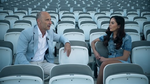 "There was a feeling back then that, that community, you'd have to be extra special to get into the academy." Nasser Hussain discusses his pathway into cricket 🏏 | Sky Sports Cricket