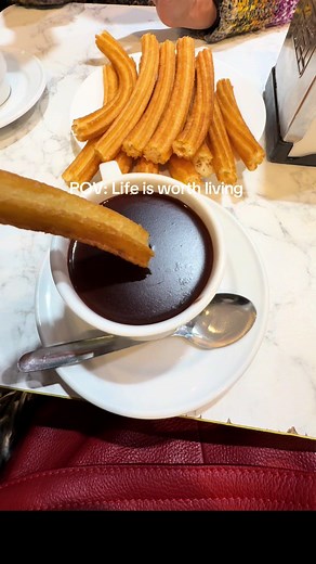 #churros ✨☕️🍫 #madrid #chocolateriasangines | How To Make Churros