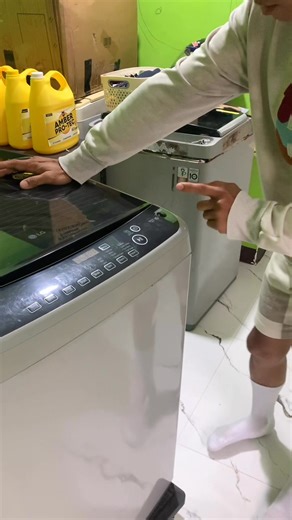 3.5K views · 46 reactions | Lg Smart inverter 7,5kg automatic washing machine check out niyo na mga sir 殺 | Master Technician Appliances repair and Air-conditioning service's | Facebook